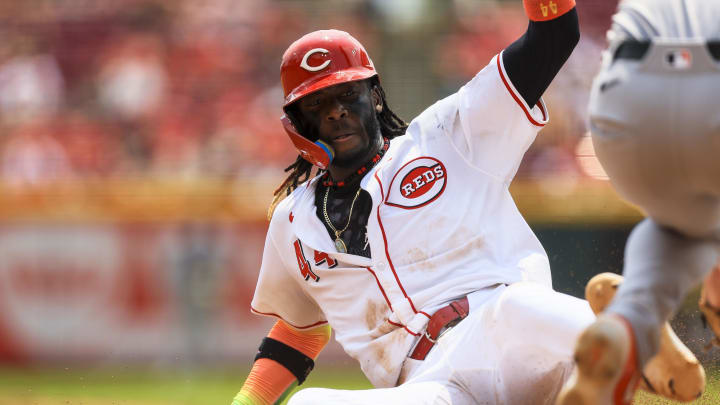 Aug 4, 2024; Cincinnati, Ohio, USA; Cincinnati Reds shortstop Elly De La Cruz (44) steals third in the sixth inning against the San Francisco Giants at Great American Ball Park. Mandatory Credit: Katie Stratman-USA TODAY Sports