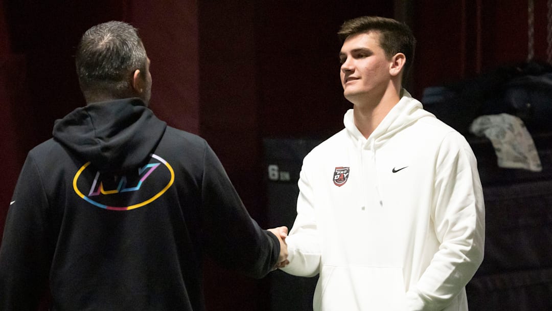 Alabama quarterback Ty Simpson