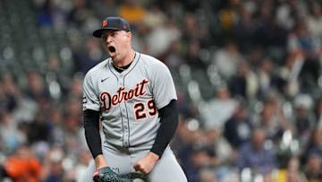 Detroit Tigers v Milwaukee Brewers