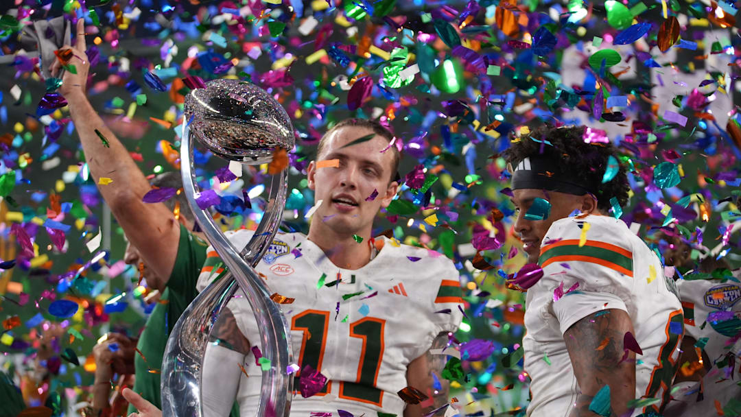 Miami QB Carson Beck will play in a CFP semifinal on Thursday. His Hurricanes are favored to reach the title game and here are some of the best deals of a surprisingly extensive card offering.