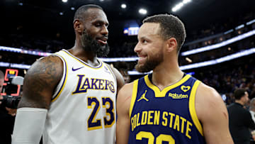 Los Angeles Lakers v Golden State Warriors
