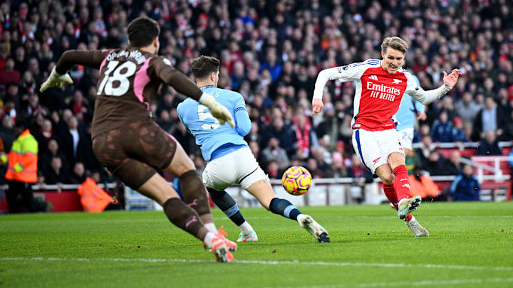 Arsenal FC v Manchester City FC - Premier League