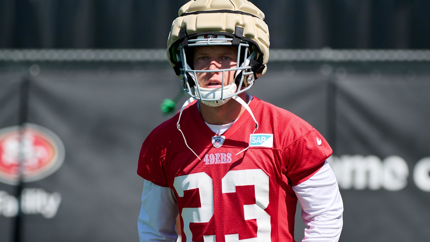 49ers McCaffrey Health Uncertainty Clouds 2025 Offense Outlook
