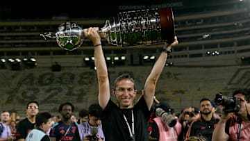 Filipe Luís acertou sua extensão contratual