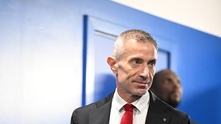 Brighton & Hove Albion v Arsenal - Premier League