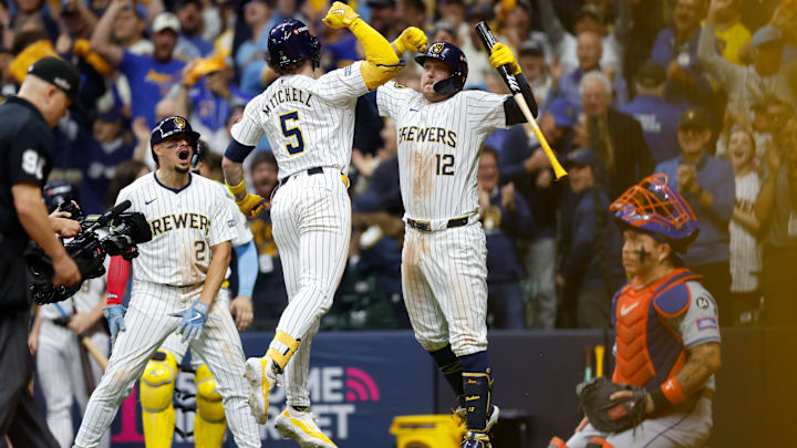 Wild Card Series - New York Mets v Milwaukee Brewers - Game 2