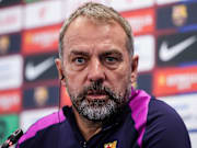 Hansi Flick n'a pas pou préparer le match à Seville dans les meilleures conditions.