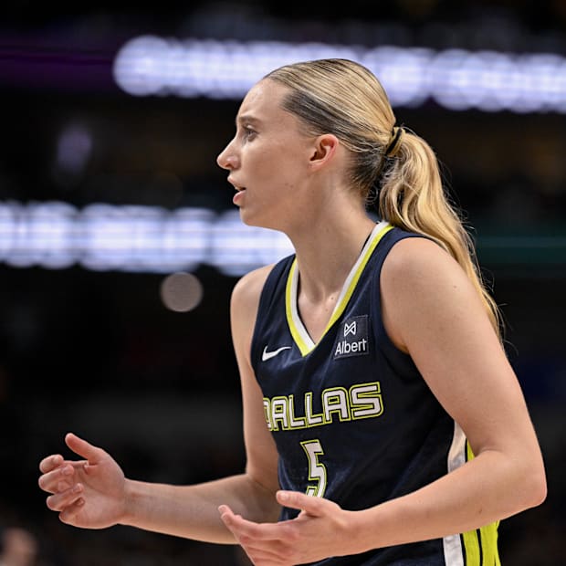 Dallas Wings guard Paige Bueckers 