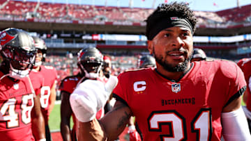 Tampa Bay Buccaneers safety Antoine Winfield Jr. left Week 14 and was ruled out after suffering a knee injury.