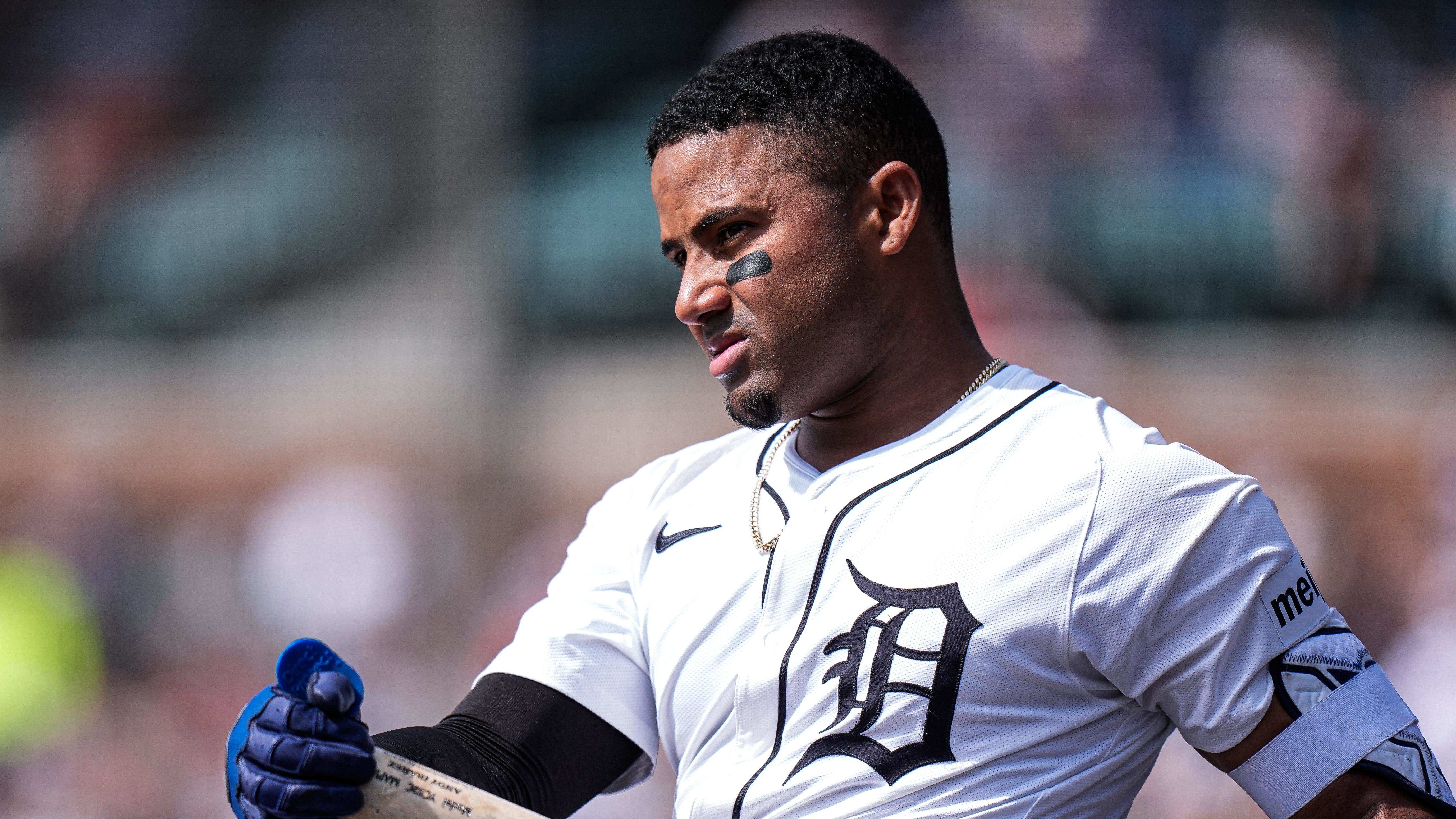 Tigers Surprising Non-Tender of Fan Favorite Utility Man Was Correct Move