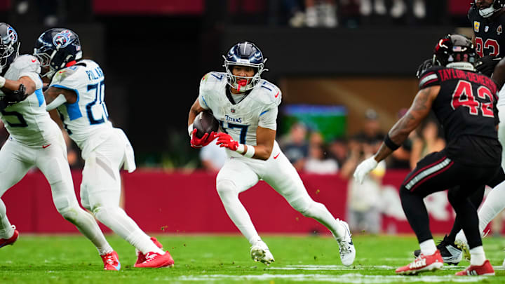 Tennessee Titans v Arizona Cardinals