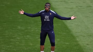 PSG disebut menahan gaji Kylian Mbappe dalam dua bulan terakhir.
