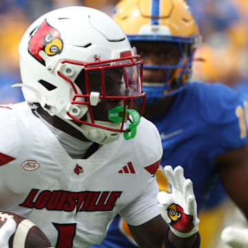 Louisville running back Isaac Brown
