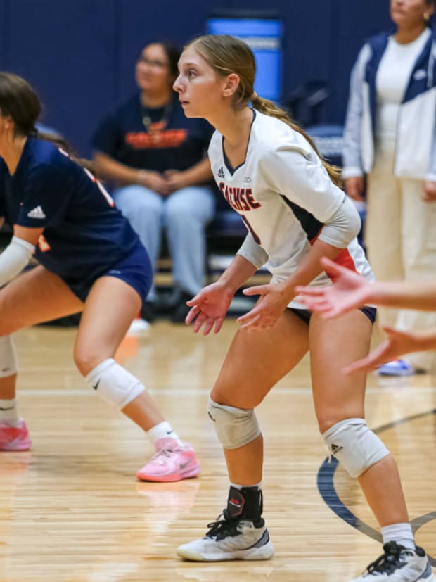 Dardanelle vs. Perryville in Texas Varsity high school girls volleyball showdown- Sep. 2, 2025