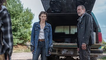 Lauren Cohan as Maggie Rhee, Jeffrey Dean Morgan as Negan - The Walking Dead: Dead City _ Season 1, Episode 1 - Photo Credit: Peter Kramer/AMC