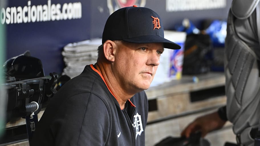 Tigers manager A.J. Hinch aims to keep his team afloat during a recent slump | Brad Mills-Imagn Images