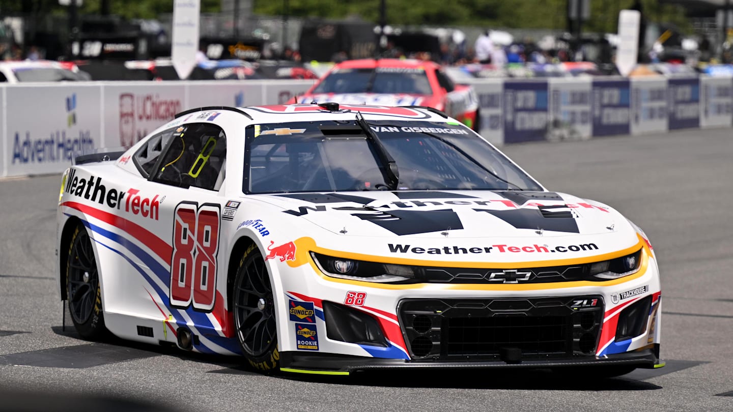 Starting Lineup: NASCAR Cup Grant Park 165 at Chicago