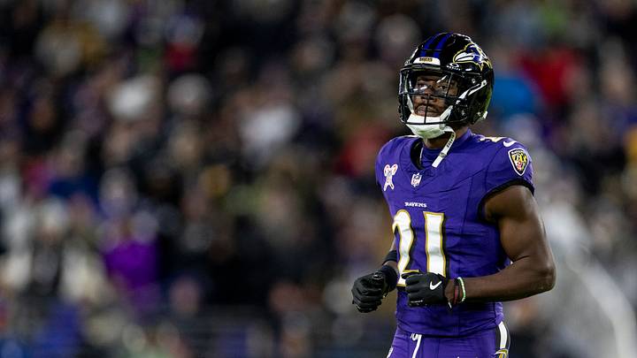 Pittsburgh Steelers v Baltimore Ravens