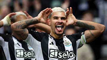 Newcastle United FC v Aston Villa FC - Premier League