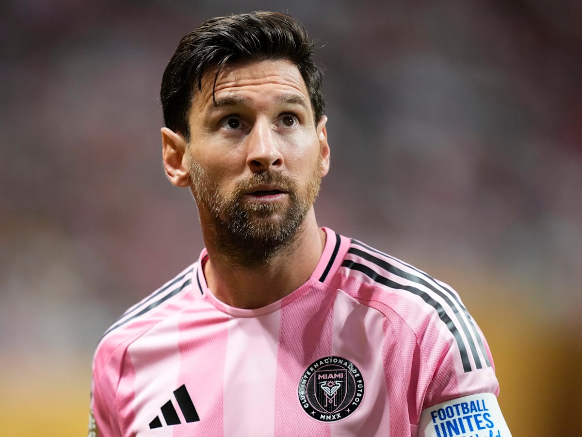 Lionel Messi Receives Cristiano Ronaldo Taunt From Club World Cup Opponent