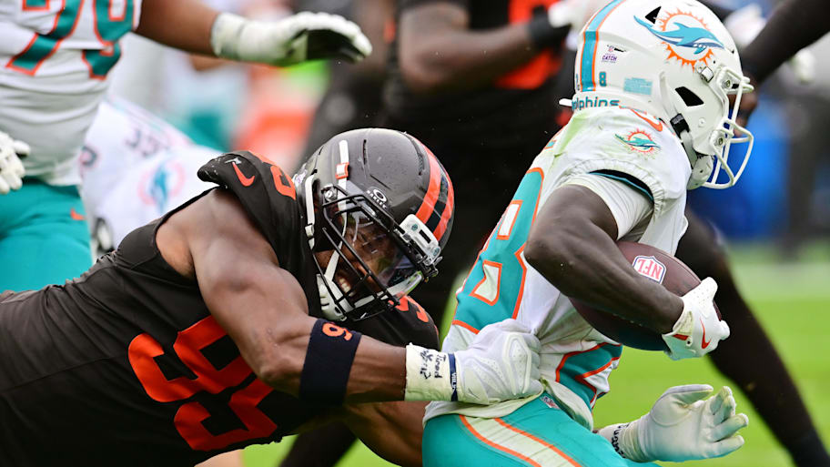 Cleveland Browns defensive end Myles Garrett 