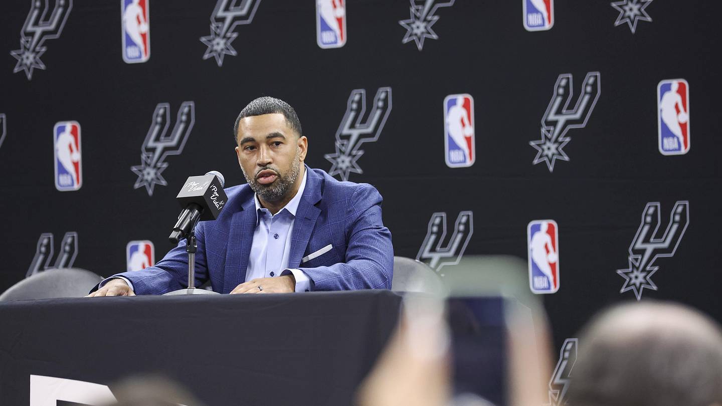 2024 Spurs Mock Draft: Wright's plan if San Antonio trades for star guard - Vimarsana News