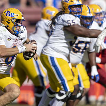 Pitt quarterback Mason Heintschel will be tested by Notre Dame