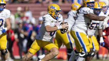 Nov 1, 2025; Stanford, California, USA; Pittsburgh Panthers quarterback Mason Heintschel (6) runs the ball against the Stanford Cardinal during the second quarter at Stanford Stadium. Mandatory Credit: John Hefti-Imagn Images