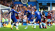 Chelsea FC v West Ham United - Premier League