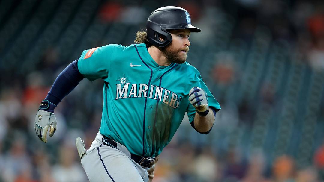 May 14, 2026; Houston, Texas, USA; Seattle Mariners third baseman Brendan Donovan (33) hits a triple against the Houston Astros during the third inning at Daikin Park. Mandatory Credit: Erik Williams-Imagn Images May 14, 2026; Houston, Texas, USA; Seattle Mariners third baseman Brendan Donovan (33) hits a triple against the Houston Astros during the third inning at Daikin Park. Mandatory Credit: Erik Williams-Imagn Images