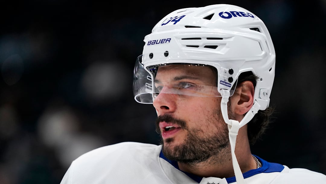 NHL: JAN 13 Maple Leafs at Mammoth