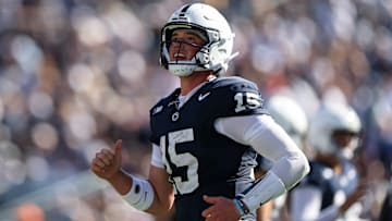Penn State football quarterback Drew Allar