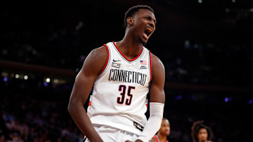St. John's v Connecticut