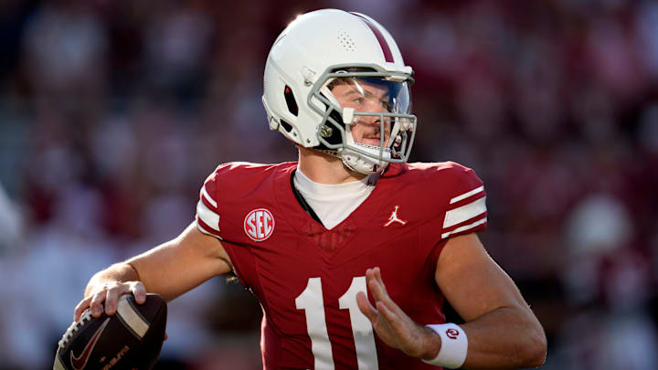 Oklahoma Sooners quarterback Jackson Arnold (11) warms up before a college football game between the University of Oklahoma Sooners (OU) and the Houston Cougars at Gaylord Family – Oklahoma Memorial Stadium in Norman, Okla., Saturday, Sept. 7, 2024.