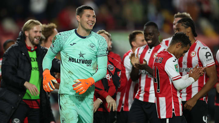 Brentford v Aston Villa - Carabao Cup Third Round