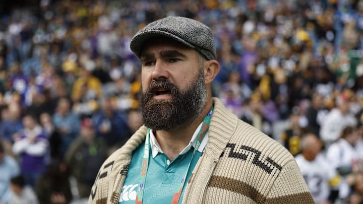 Jason Kelce addressed the reported issues within the Eagles locker room.