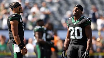 New York Jets QB Justin Fields and RB Breece Hall