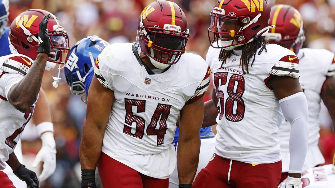 Washington Commanders linebacker Bobby Wagner celebrates after a play during the second quarter against the New York Giants. Washington Commanders linebacker Bobby Wagner celebrates after a play during the second quarter against the New York Giants.