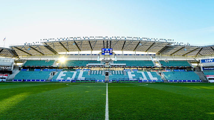 Le Coq Arena