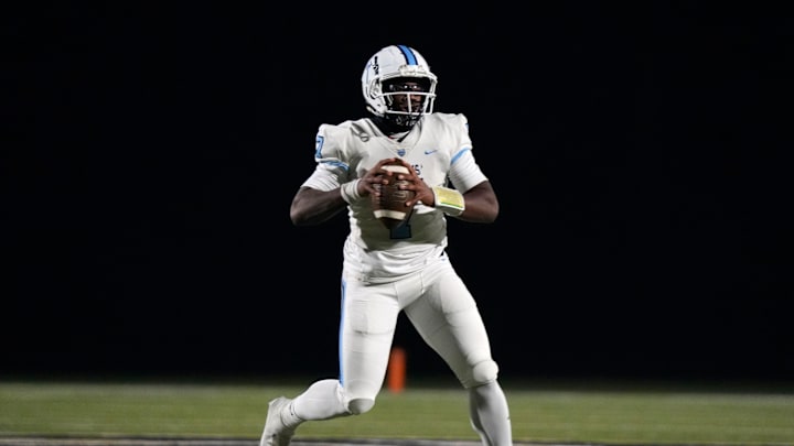 South Florence quarterback Messiah Jackson (7) looks to pass during the North Augusta and South Florence AAAA high school football semifinal. South Florence won 27-20. South Florence quarterback Messiah Jackson (7) looks to pass during the North Augusta and South Florence AAAA high school football semifinal. South Florence won 27-20.