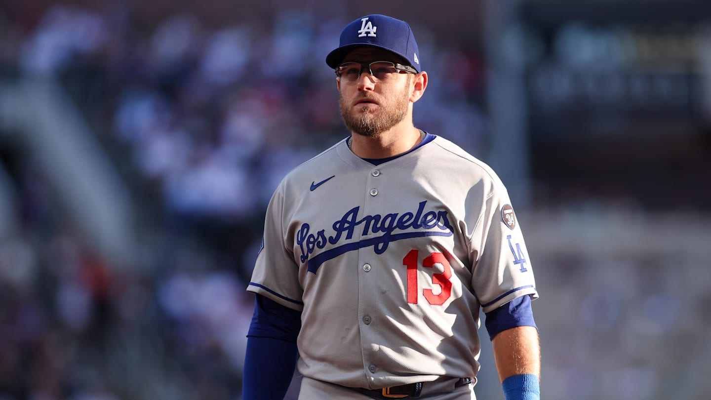 Max-Muncy-Los-Angeles-Dodgers-