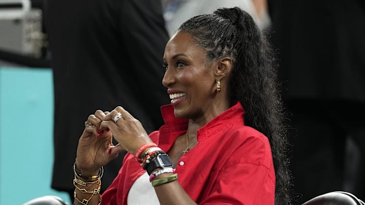 Aug 11, 2024; Paris, France; Lisa Leslie looks on before the women's gold medal game between France and the United States during the Paris 2024 Olympic Summer Games at Accor Arena. Mandatory Credit: Kyle Terada-Imagn Images