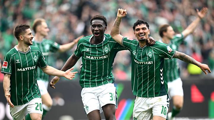 Soll das dringend benötigte Geld einbringen Romano Schmid (links) und Karim Coulibaly (Mitte)
