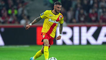 Jonathan Clauss sous le maillot du RC Lens.