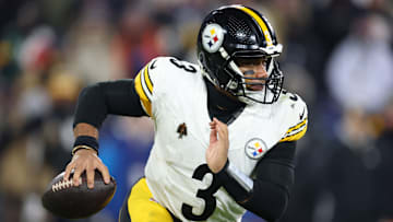 AFC Wild Card Playoffs: Pittsburgh Steelers v Baltimore Ravens