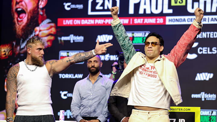 El exyoutuberJake Paul busca demostrar ante Julio César Chávez Jr. que su plan de ser boxeador va en serio. Aspira a una oportunidad para contender por un título mundial. El exyoutuberJake Paul busca demostrar ante Julio César Chávez Jr. que su plan de ser boxeador va en serio. Aspira a una oportunidad para contender por un título mundial.