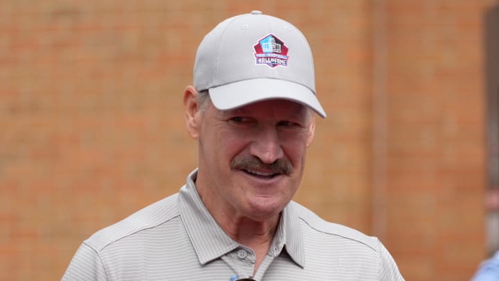 Aug 6, 2022; Canton, OH, USA; Bill Cowher arrives on the red carpet during the Pro Football Hall of Fame Class of 2022 Enshrinement at Tom Benson Hall of Fame Stadium.