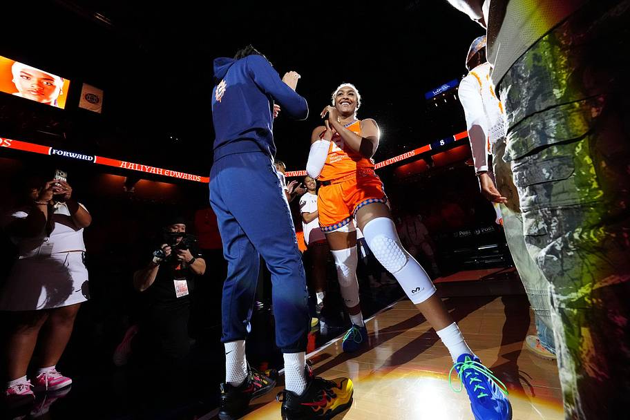 Aaliyah Edwards is introduced on court ahead of Sun's final game