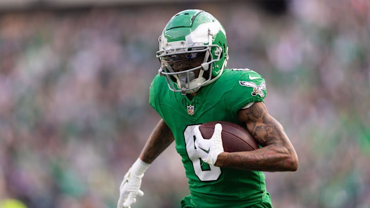 Dec 29, 2024; Philadelphia, Pennsylvania, USA; Philadelphia Eagles wide receiver DeVonta Smith (6) runs with the ball after a first down catch against the Dallas Cowboys during the second quarter at Lincoln Financial Field. Mandatory Credit: Bill Streicher-Imagn Images