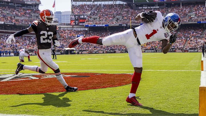 Sep 22, 2024; Cleveland, Ohio, USA; New York Giants wide receiver Malik Nabers (1) makes a touchdown reception under coverage by Cleveland Browns cornerback Martin Emerson Jr. (23) during the second quarter at Huntington Bank Field. Mandatory Credit: Scott Galvin-Imagn Images Sep 22, 2024; Cleveland, Ohio, USA; New York Giants wide receiver Malik Nabers (1) makes a touchdown reception under coverage by Cleveland Browns cornerback Martin Emerson Jr. (23) during the second quarter at Huntington Bank Field. Mandatory Credit: Scott Galvin-Imagn Images